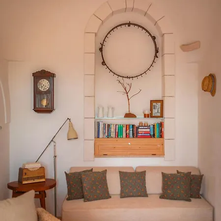 Casa vacanze Traditional Trullo With Pool Ostuni