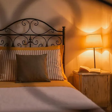 Traditional Trullo With Pool