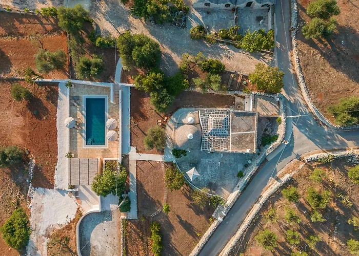 Сasa de vacaciones Traditional Trullo With Pool *