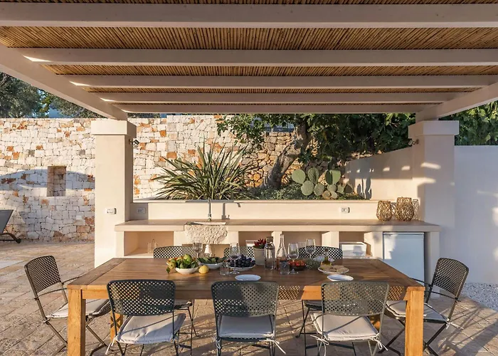 Traditional Trullo With Pool * Ostuni